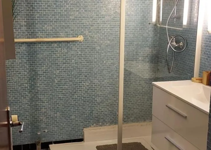 04 Luberon 3 8 Personnes Villa Vachères