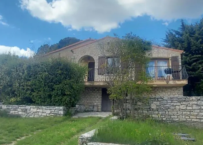 04 Luberon 3 8 Personnes Villa *