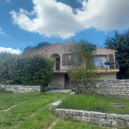 04 Luberon 3 8 Personnes Villa *