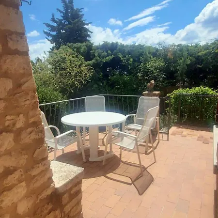 Villa 04 Luberon 3 8 Personnes Vachères